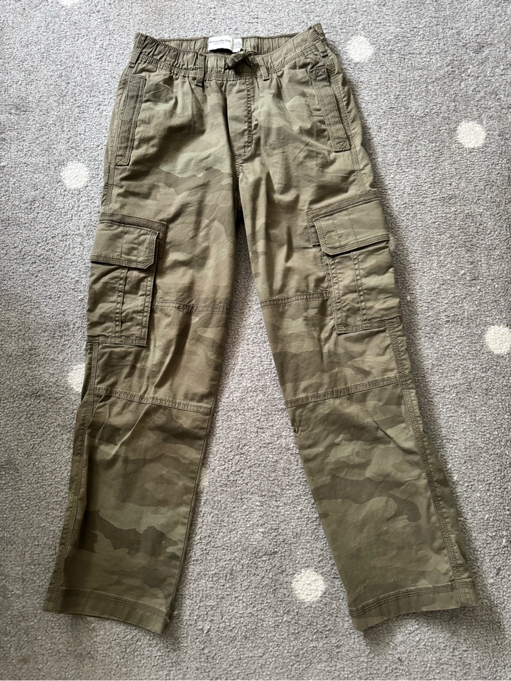 abercrombie kids Camo Cargo Pants 11-12 years